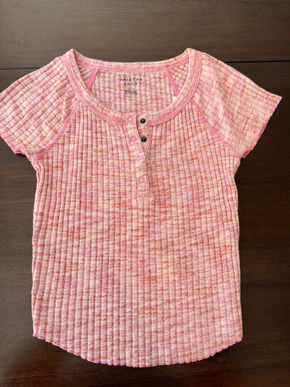 Pink American Eagle tee shirt